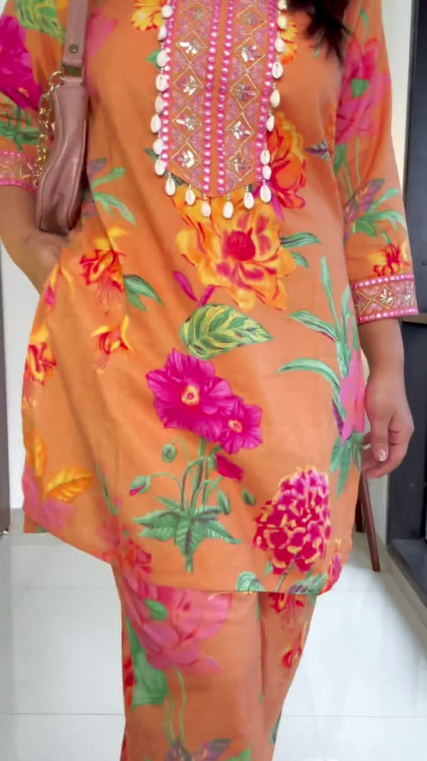 Women's Colorful Floral Printed Cotton Kurti pant - Image 3