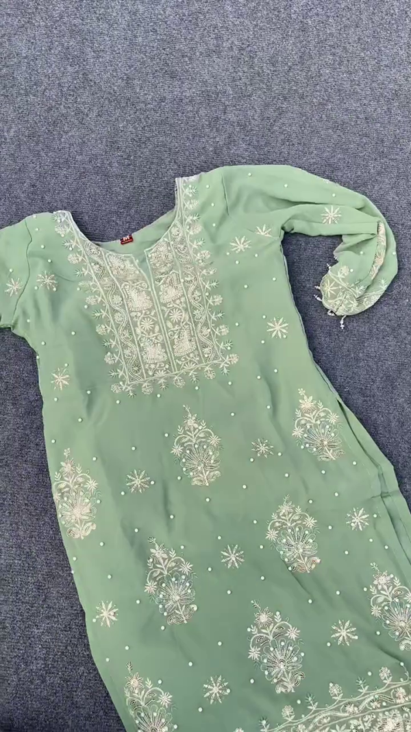 Ethnic  Embroidered Straight Kurta Set - Image 3